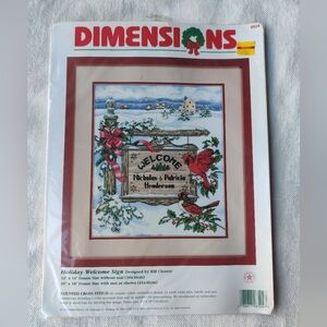 Dimensions 8524 Holiday Welcome Sign Counted Cross Stitch Bill Cleaver 1997 NOS